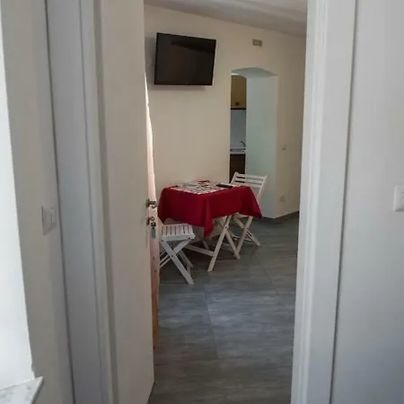 Appartamento Monolocale Marola La Spezia